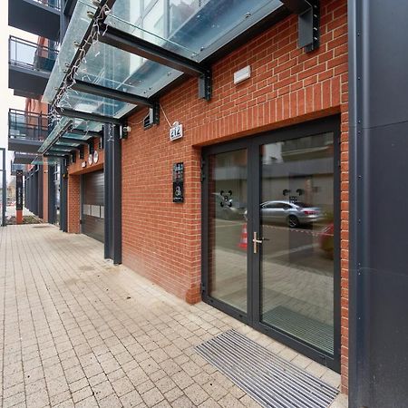 Browary Wroclawskie Apartments With Free Garage By Noclegi Renters Екстер'єр фото