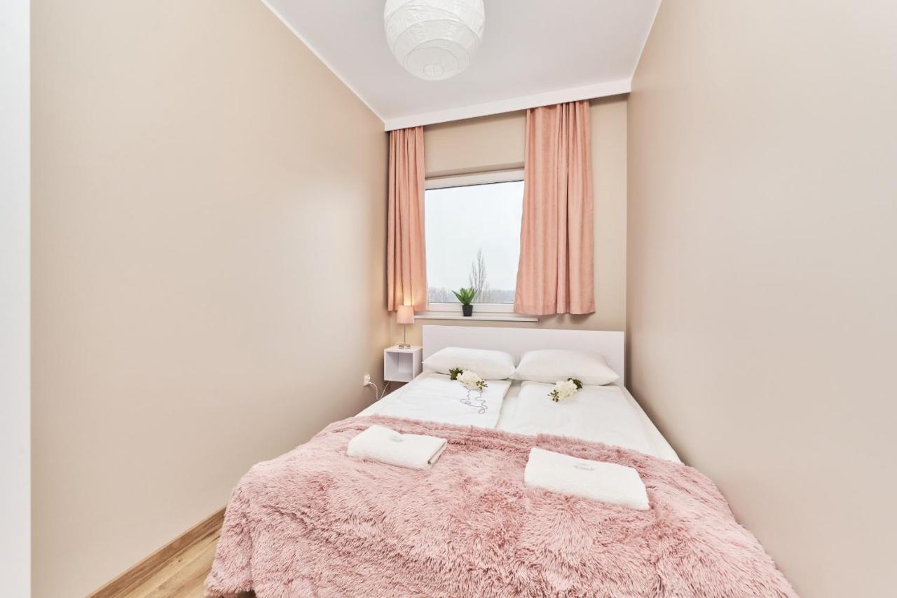 Browary Wroclawskie Apartments With Free Garage By Noclegi Renters Екстер'єр фото