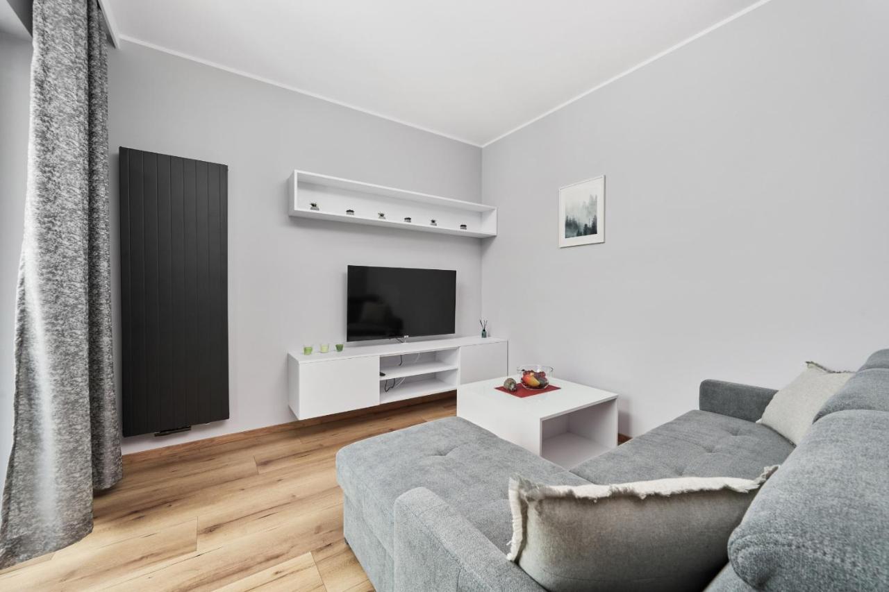 Browary Wroclawskie Apartments With Free Garage By Noclegi Renters Екстер'єр фото